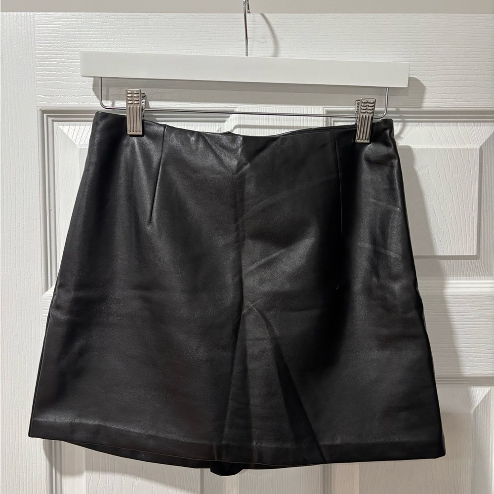 Abercrombie leather mini skirt